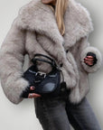 MACY | PELSJAKKE I FUSKEPELS – fra Nordic Boutique & Co. | Nordic Boutique & Co.