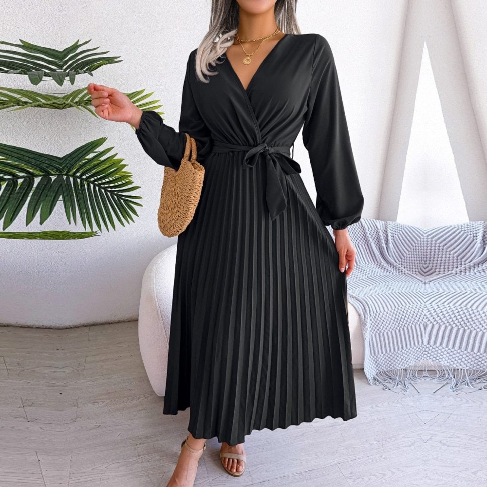 AMY | ELEGANT MAXIKJOLE MED V - HALS – fra Nordic Boutique & Co. | Nordic Boutique & Co.