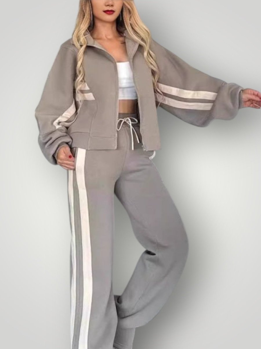 LINNEA | STILIG STRIPET SETT – fra Nordic Boutique & Co. | Nordic Boutique & Co.