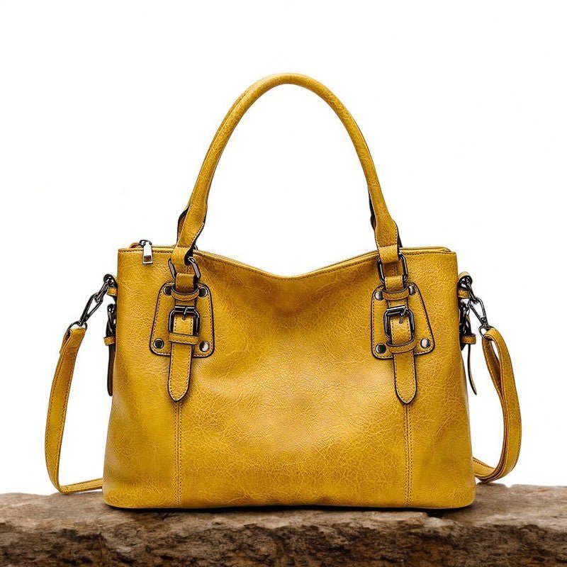 SIENNA’S GRASIØSE TILTREKNING | ELEGANT SKULDERVESKE – fra Nordic Boutique &amp; Co. | Nordic Boutique &amp; Co.